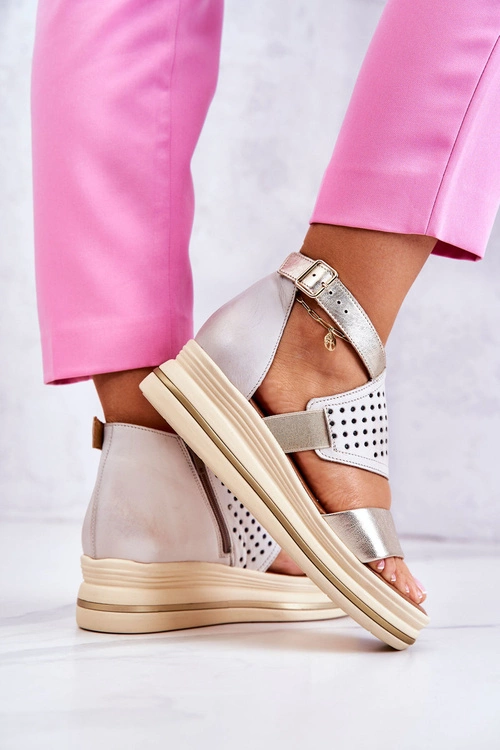 Skórzane Sandały Na Koturnie Maciejka 05356-25 Beżowo-Złote