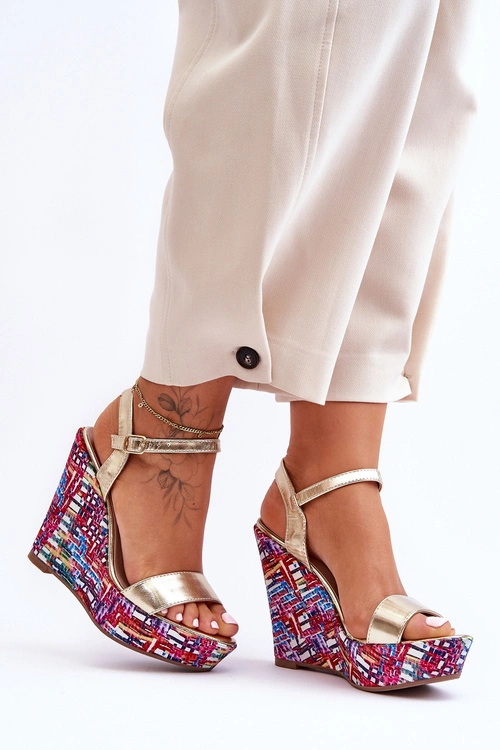 Damskie Sandałki Na Kolorowym Koturnie Złote Malibu