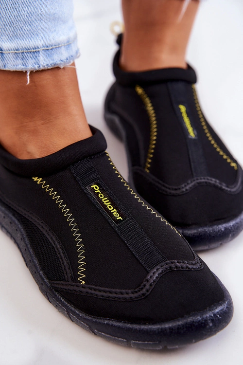 Buty Do Wody Damskie ProWater 20-37-012 Czarne