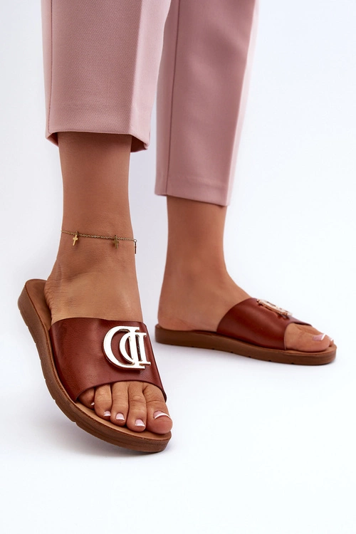 Klapki Damskie Na Płaskiej Podeszwie Z Ozdobą Brązowe Amoonia