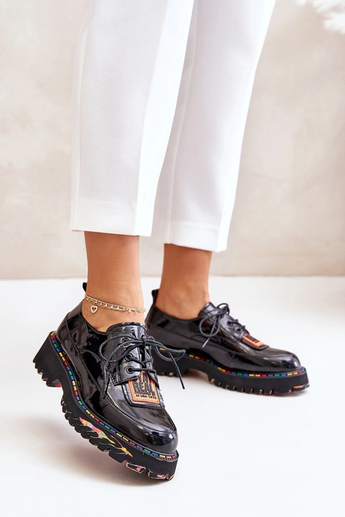 Lakierowane Półbuty Damskie Sznurowane Artiker 55C0499 Czarne