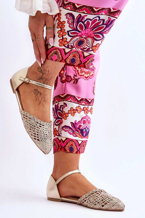 Eleganckie Sandały Damskie Płaskie Złote Sheia