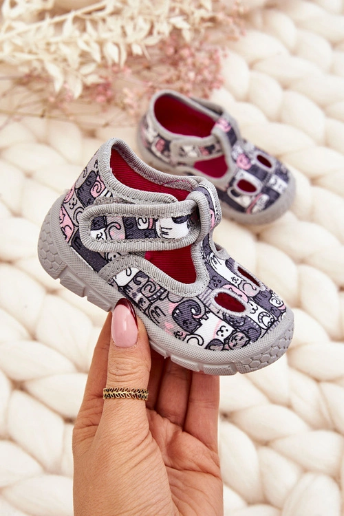 Dziecięce Buty Papcie Befado Kotki 630P001 Szare