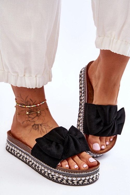 Damskie Klapki Zamszowe Z Kokardą Czarne Lauria