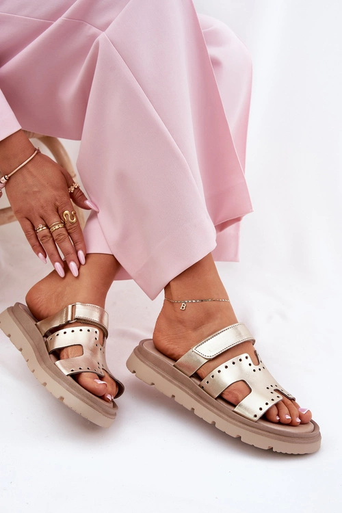 Klapki Damskie Z Naturalnej Skóry Na Platformie Zazoo 40440 Złote