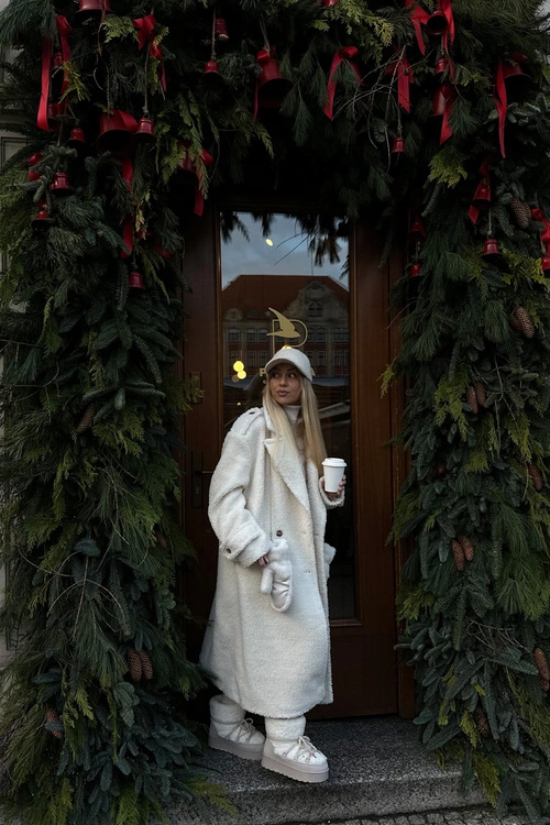 Wiązane Śniegowce Damskie Na Grubej Podeszwie Beżowe Loso