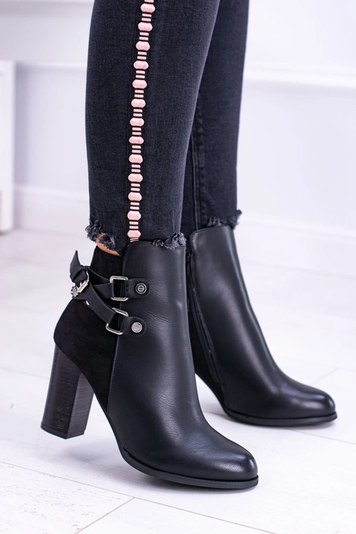 Czarne Botki Na Słupku Z Paskami Lico Zamsz Nevada