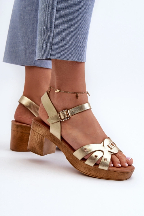 Sandały Damskie Na Obcasie Z Eko Skóry Złote Assames