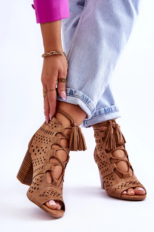 Botki Ażurowe Na Obcasie Camel Letya