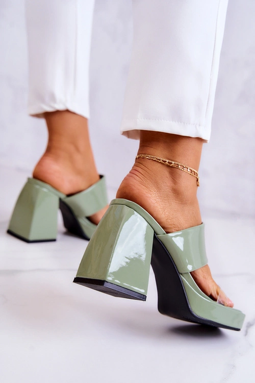 Lakierowane Klapki Na Słupku Zielone Seattle