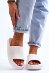 Modne Lekkie Klapki Na Masywnej Podeszwie Białe Rebel