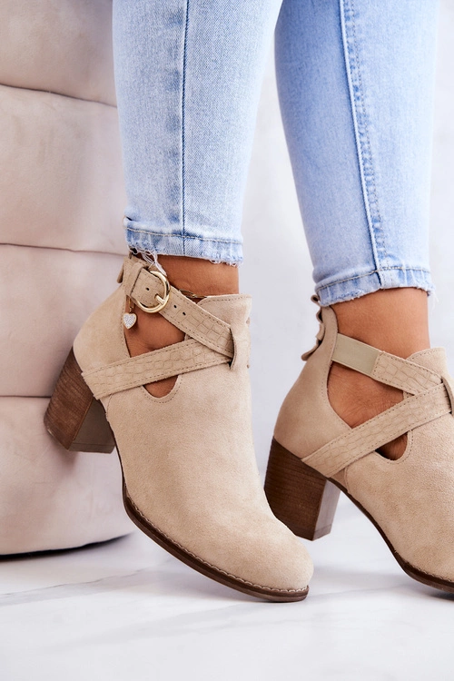 Skórzane Botki Z Wycięciem Na Słupku Beżowe Lemar Axelle