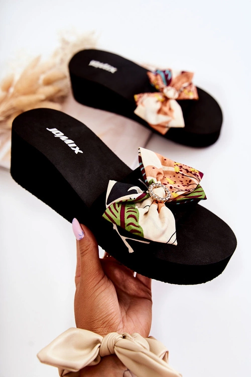 Damskie Piankowe Klapki Na Koturnie Beżowe Silana