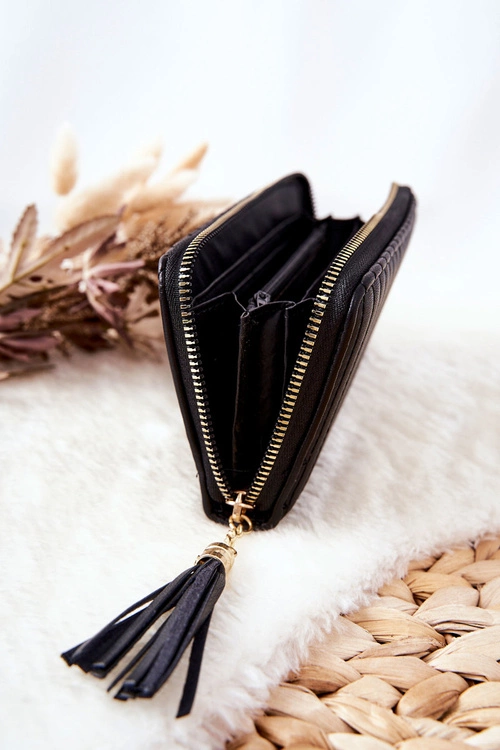 Duży Portfel Pikowany Z Paseczkiem Czarny