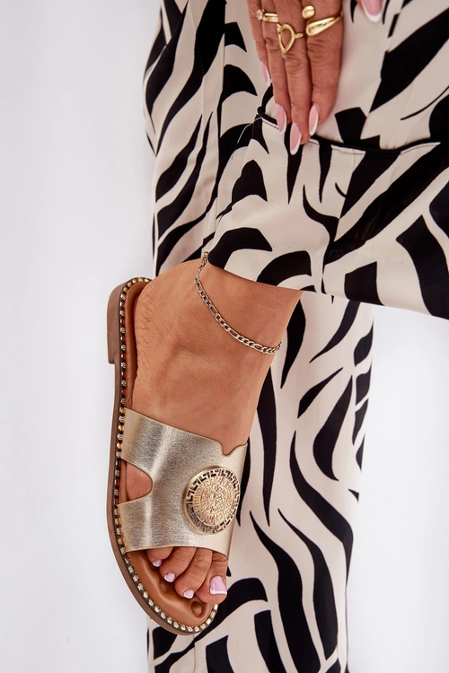 Płaskie Klapki Damskie Z Ozdobnym Detalem Złote Oferry