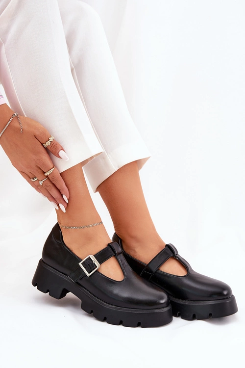 Półbuty Damskie Z Klamrą Na Platformie I Płaskim Obcasie Czarne Venda
