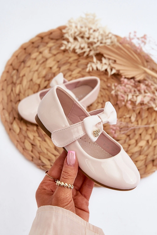 Balerinki Dziecięce Lakierowane Z Kokardą Na Rzep Różowe Kocia