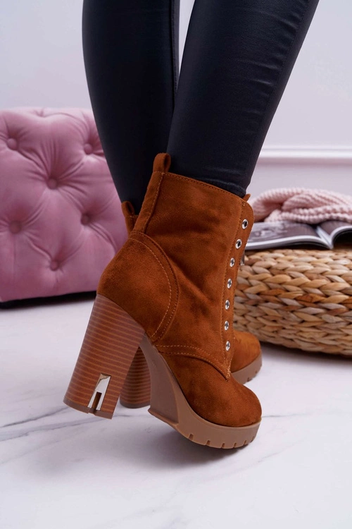 Botki Damskie Na Słupku Ozdobny Suwak Zamsz Camel Imagine