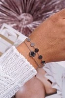 Odcienie szarości i srebra