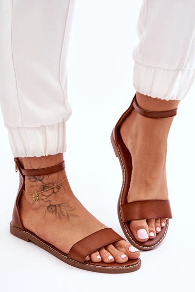 Skórzane Płaskie Sandały Na Zamek Brązowe Millou