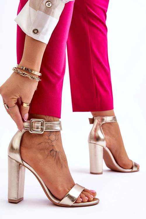 Sandałki Na Obcasie Złote Georgina