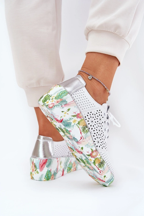 Skórzane Półbuty Damskie Na Koturnie Artiker 56C1799 Biało-Srebrne