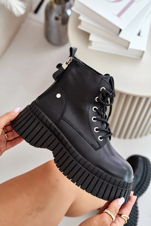 Ocieplane Skórzane Botki Trapery Na Masywnej Podeszwie GOE OO2N4126 Czarne