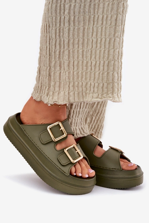 Klapki Damskie Na Platformie Ze Złotymi Klamrami Zielone Zorila