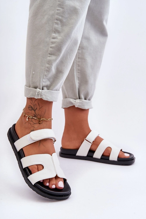 Skórzane Klasyczne Klapki Damskie Na Rzep Białe Amedon