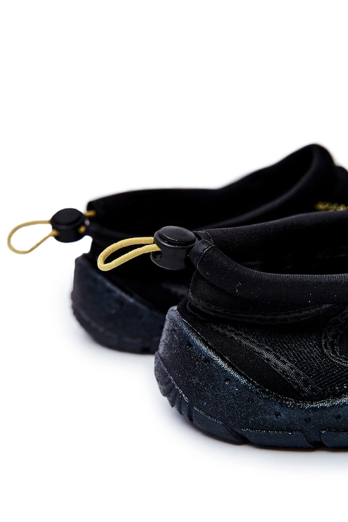 Buty Do Wody Męskie ProWater 20-37-012 Czarne