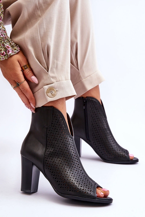 Ażurowe Skórzane Botki Na Słupku Czarne Florina