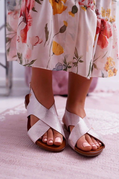 Sandały Damskie Płaskie Skórzane Laura Messi Różowe 1960