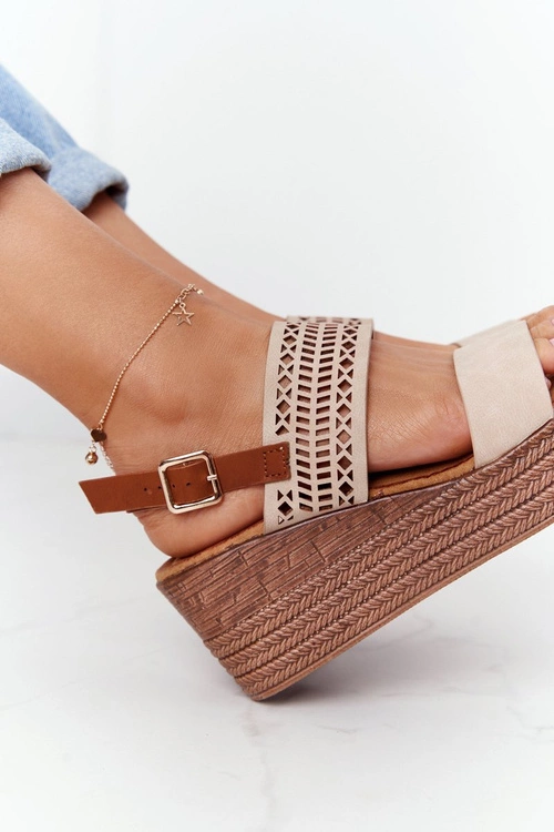 Ażurowe Sandały Na Koturnie S.Barski GD-47 Beżowe