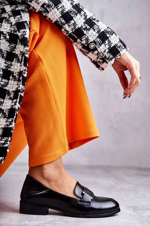 Modne Skórzane Półbuty Loafery Czarne Trine