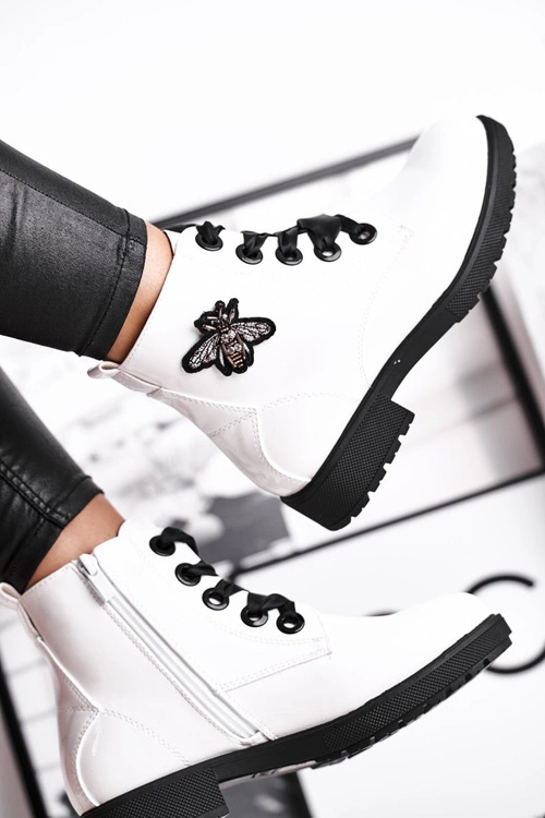 Botki Damskie Płaski Obcas Glany Lakierowane Białe Sergio Leone BT530