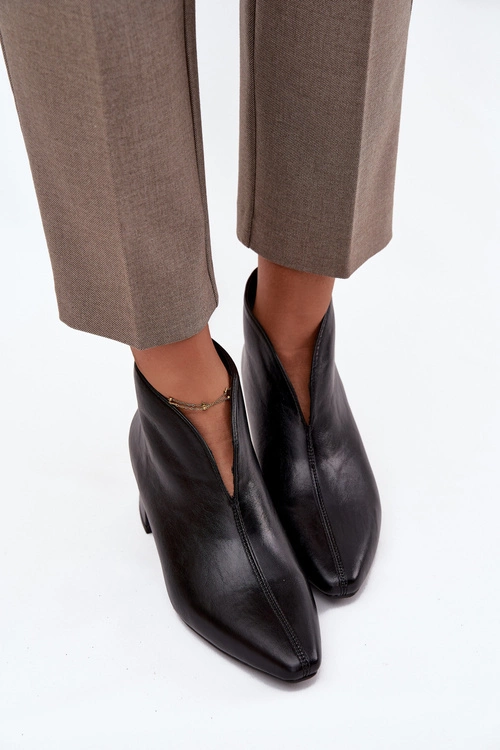 Eko Skórzane Botki Damskie Na Obcasie Czarne Rylina