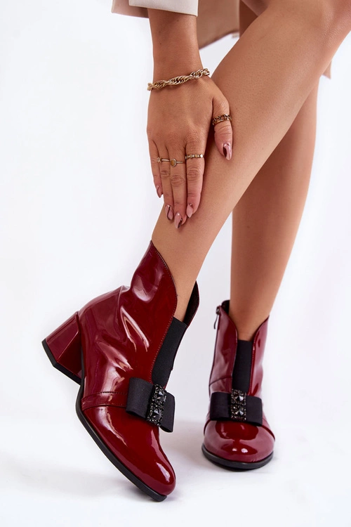 Lakierowane Botki Na Obcasie Z Ozdobną Kokardą Bordowe Hallie