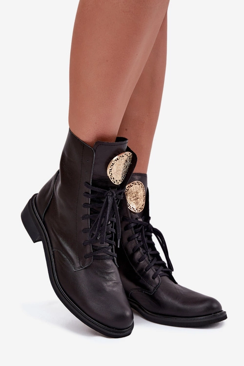 Skórzane Botki Damskie Na Płaskim Obcasie Ze Złotym Detalem Zazoo 3084 Czarne