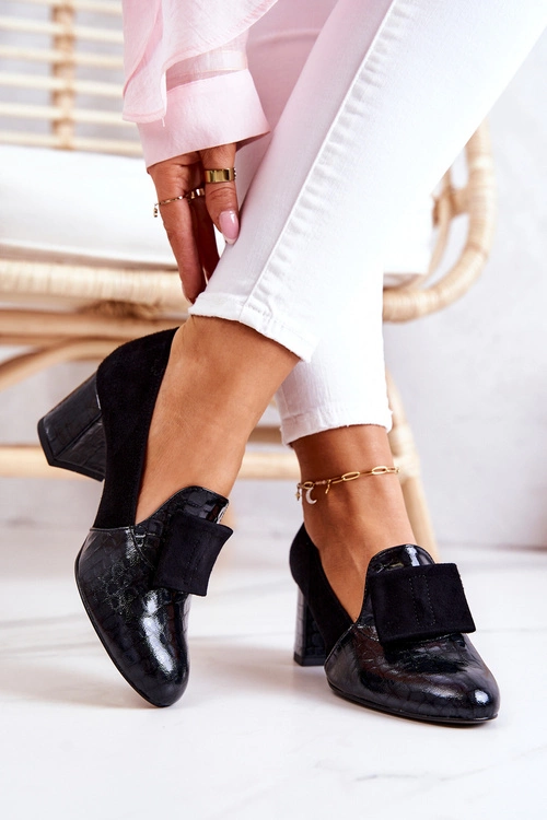 Zamszowe Wężowe Czółenka Czarne Diana