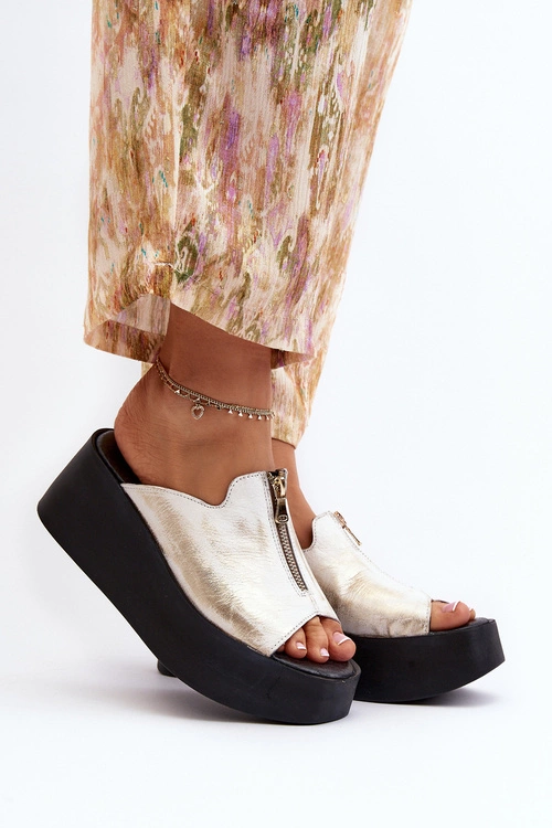 Zazoo 2916 Damskie Klapki Na Masywnej Platformie Z Suwakiem Złote