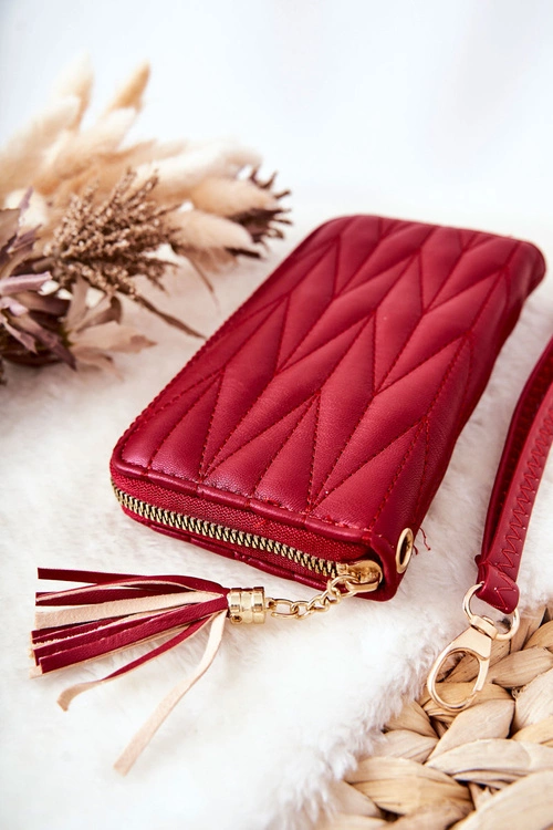 Duży Portfel Pikowany Na Suwak Z Paseczkiem Czerwony