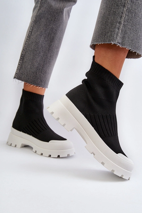 Botki Damskie Ze Skarpetkową Cholewką Wsuwane Czarne Fiename