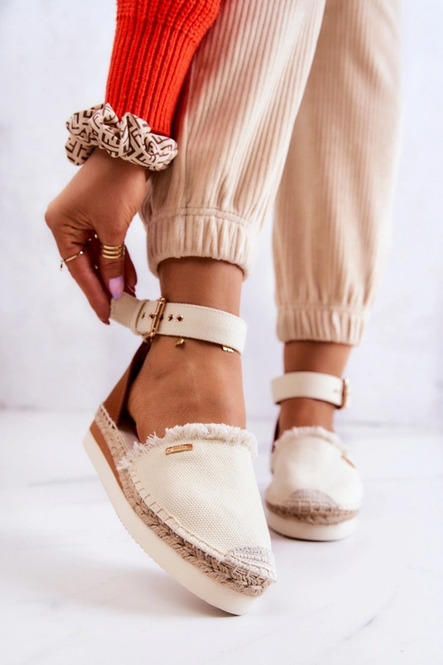 Damskie Espadryle Na Sprzączkę Big Star JJ274886 Jasnobeżowe