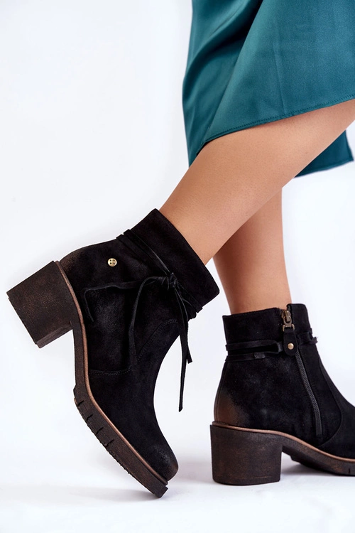 Damskie Zamszowe Botki Maciejka 05720-01 Czarne