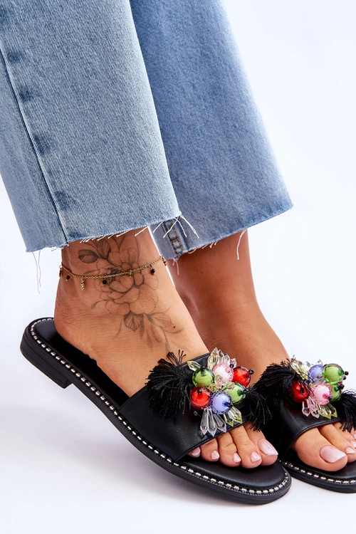 Klapki Z Ozdobnymi Koralikami S.Barski KV-2775-47 Czarne