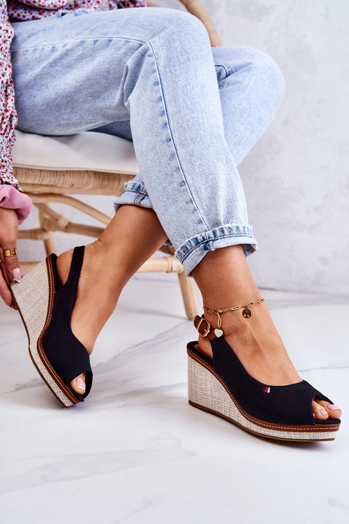 Damskie Wygodne Sandały Na Koturnie Czarne Thallas