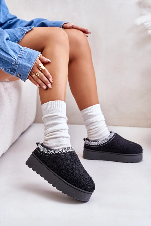 Śniegowce Damskie Na Platformie Z Haftem Czarne Tirissa