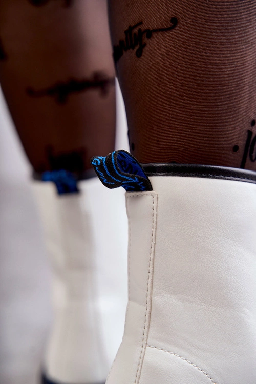 Damskie Wiązane Botki Glany Białe Callie