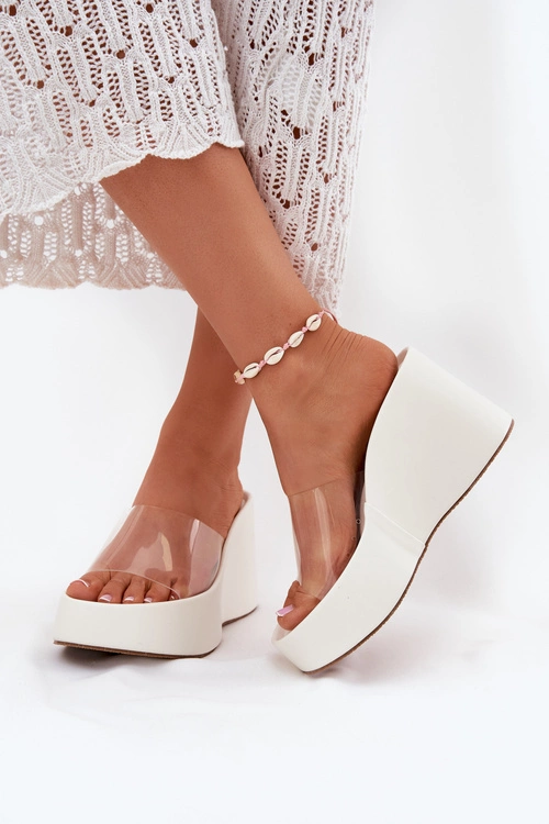 Klapki Damskie Na Koturnie Z Transparentnym Paskiem Białe Zolretia