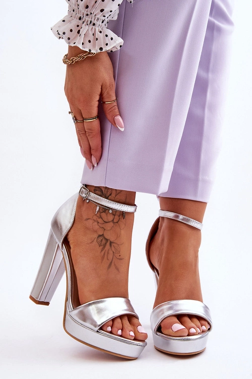 Sandały Na Wysokim Obcasie Srebrne Mandy